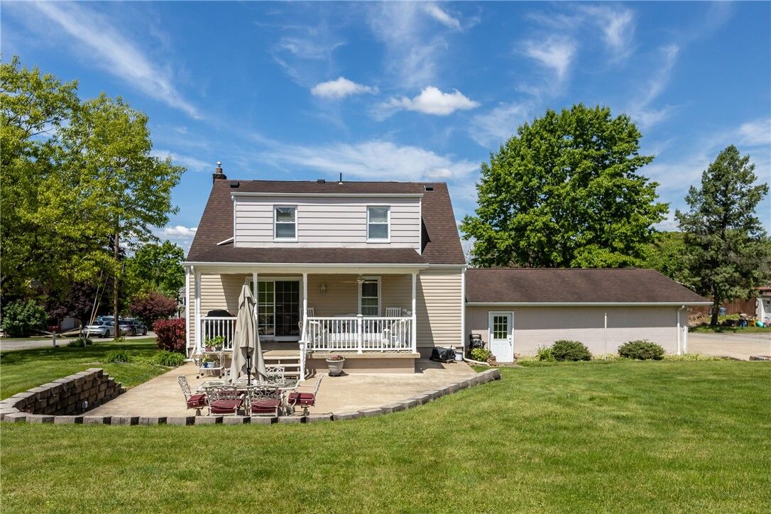 Property Photo: 303 Cort St PA 15644