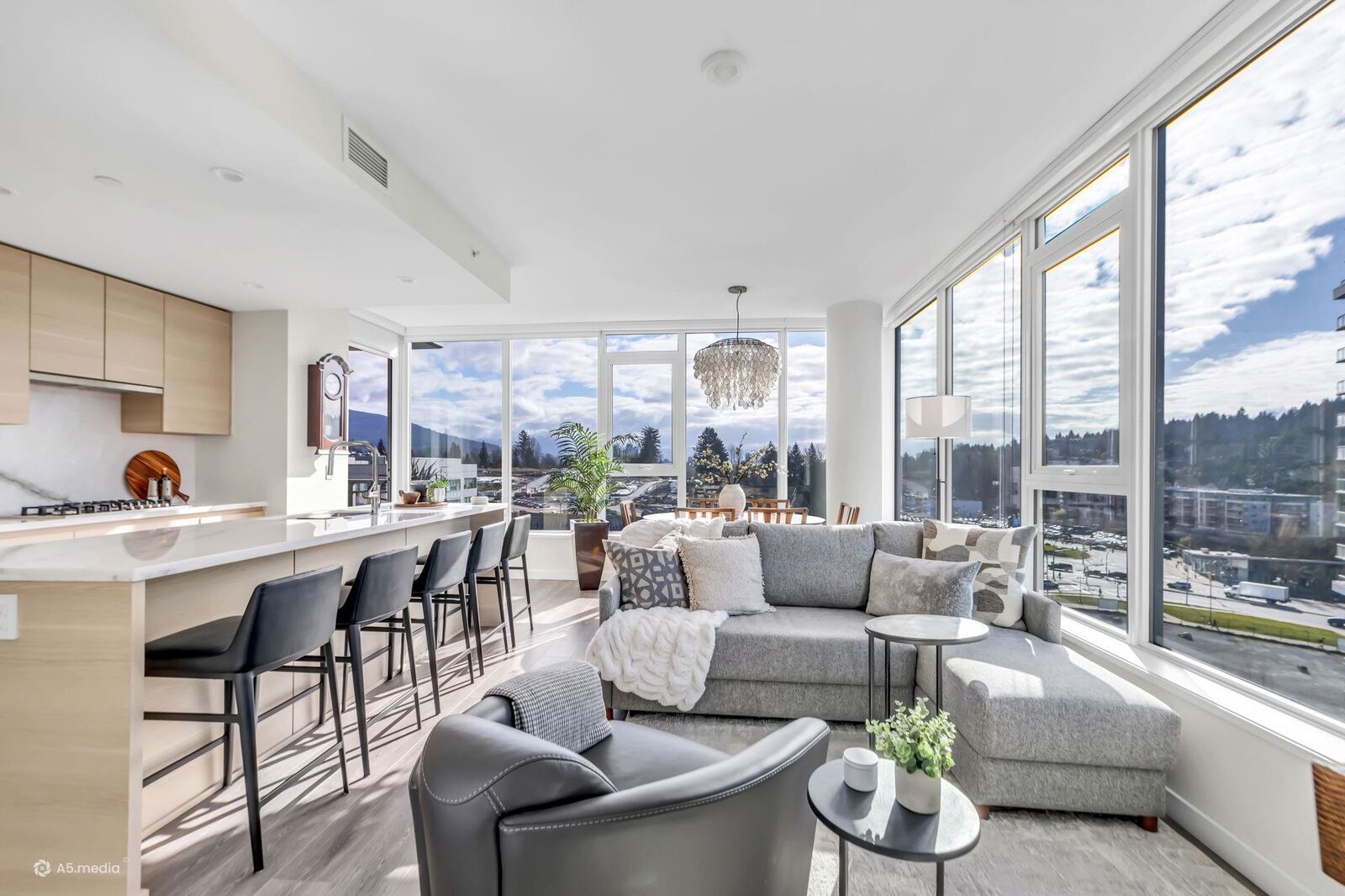 Property Photo: 305 Morrissey Road 1404 BC V3H 0M3