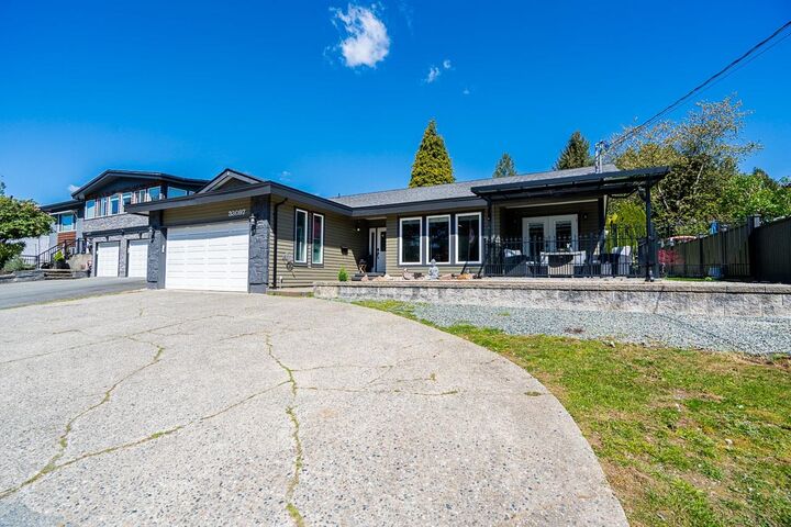Property Photo:  33097 14th Avenue  BC V2V 2P4 
