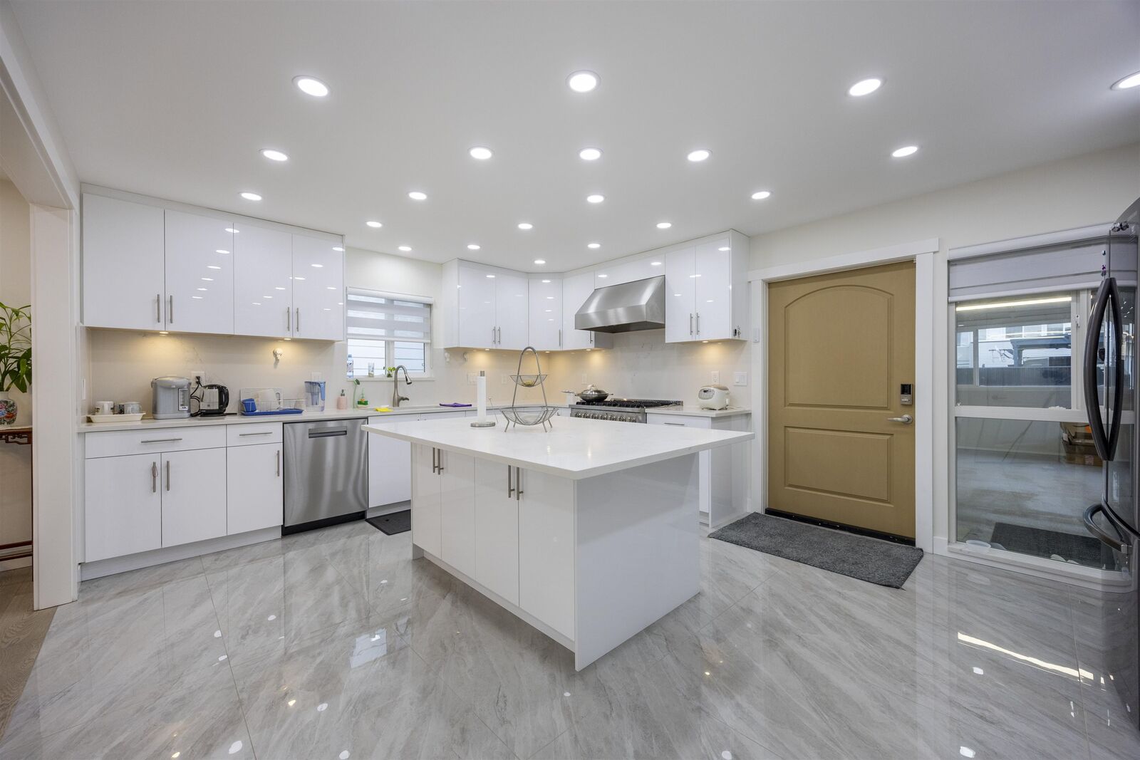 Property Photo:  3881 S Napier Street  BC V5C 3E6 