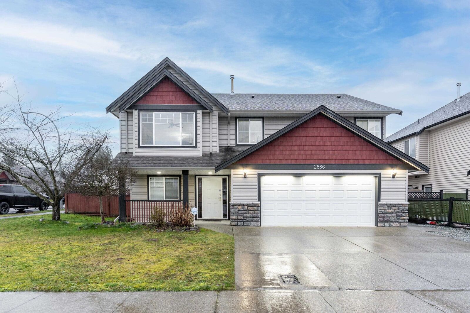Property Photo:  2886 Boxcar Street  BC V4X 2S5 