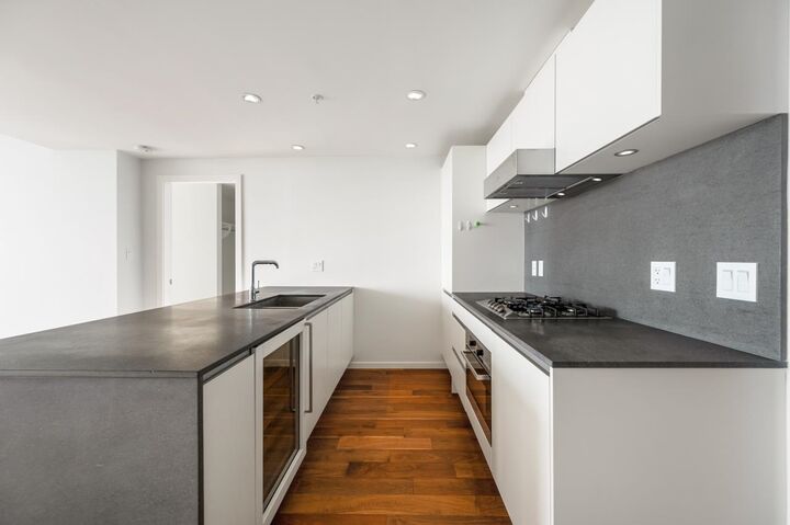 Property Photo:  8588 Cornish Street 1705  BC V6P 0C1 
