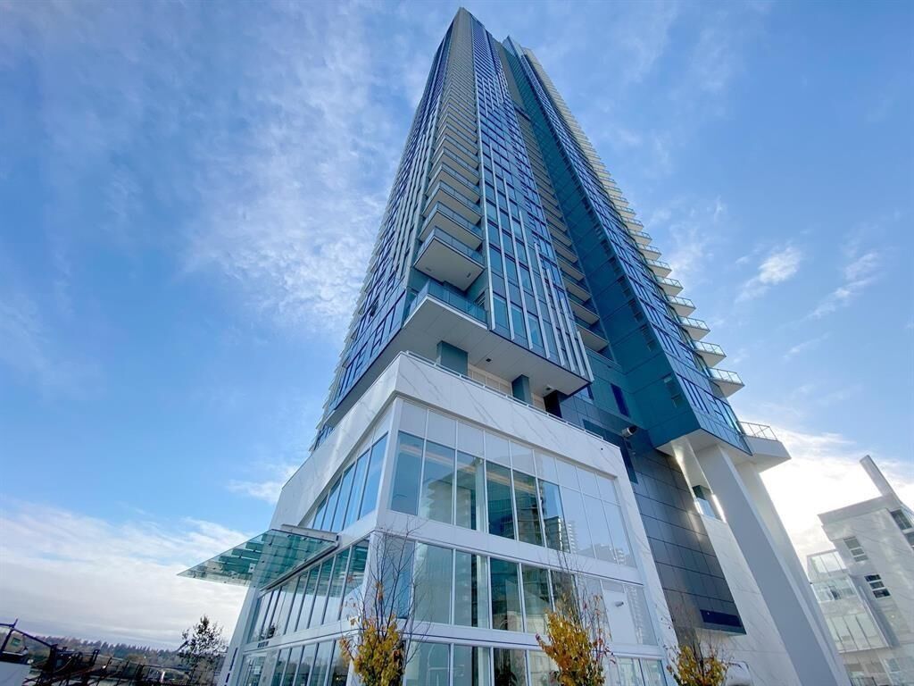 Property Photo:  680 Quayside Drive 3207  BC V3M 0P2 