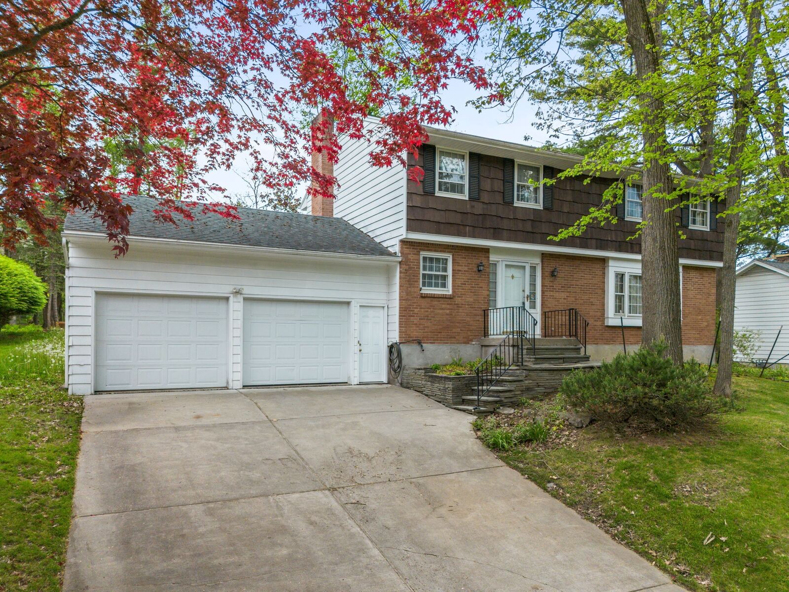 Property Photo: 2504 Lynnhurst Drive NY 13850