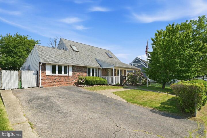 Property Photo:  9 Violet  PA 19057 