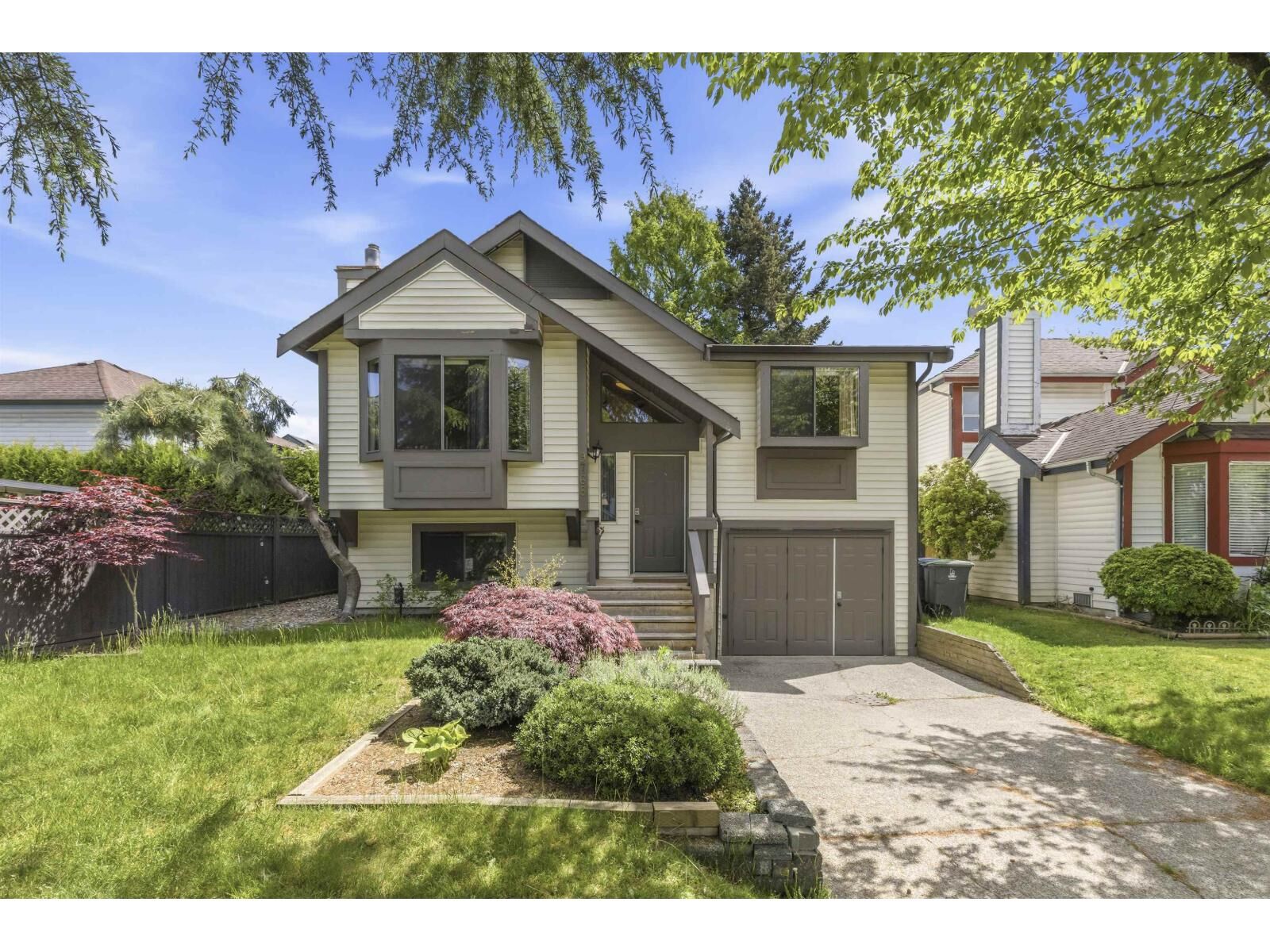 Property Photo:  9768 151A Street  BC V3R 8W8 