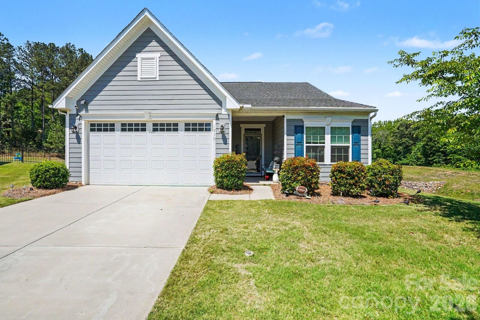 Property Photo: 1710 Slippery Rock Lane NC 28112