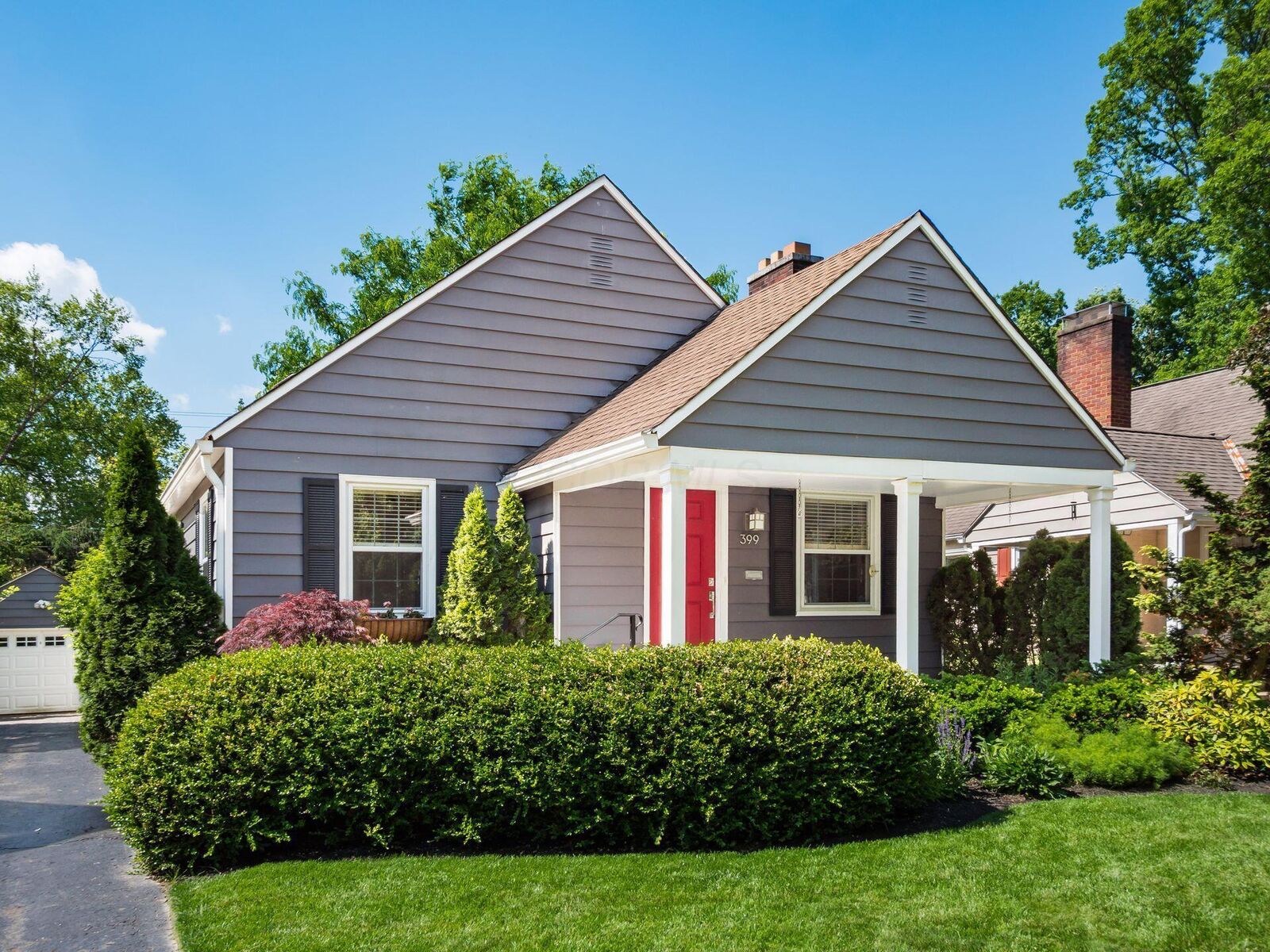 Property Photo: 399 Northridge Road OH 43214