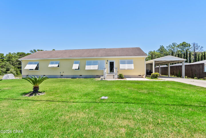 Property Photo:  655 16th Street  FL 32413 