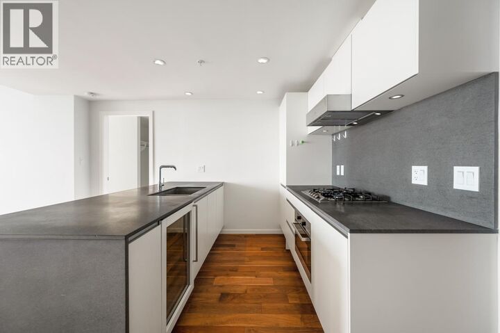 Property Photo: 8588 Cornish Street 1705 BC V6P 0C1