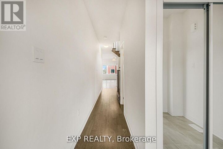 Property Photo: 25 Canvas Crescent ON L3B 0P4