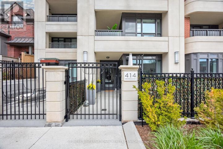 Property Photo: 414 Brookdale Avenue Th 2 ON M5M 1R4