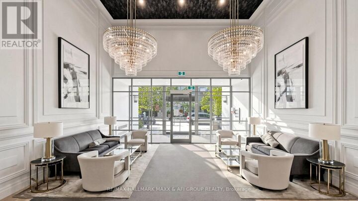 Property Photo: 35 Hollywood Avenue 1122 ON M2N 0A9