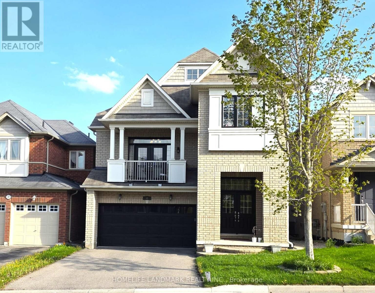 Property Photo:  41 Mansard Drive  ON L4E 0L7 