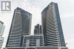 Property Photo: 7161 Yonge Street 1133 ON L3T 0C8