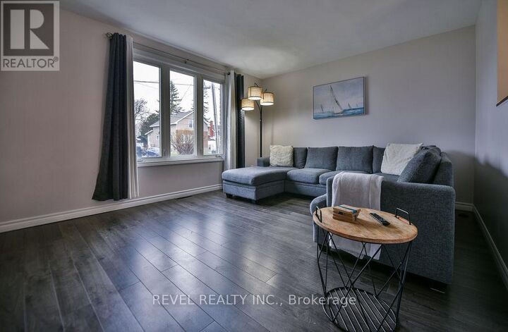 Property Photo: 209 Sutherland Street ON P0N 1C0