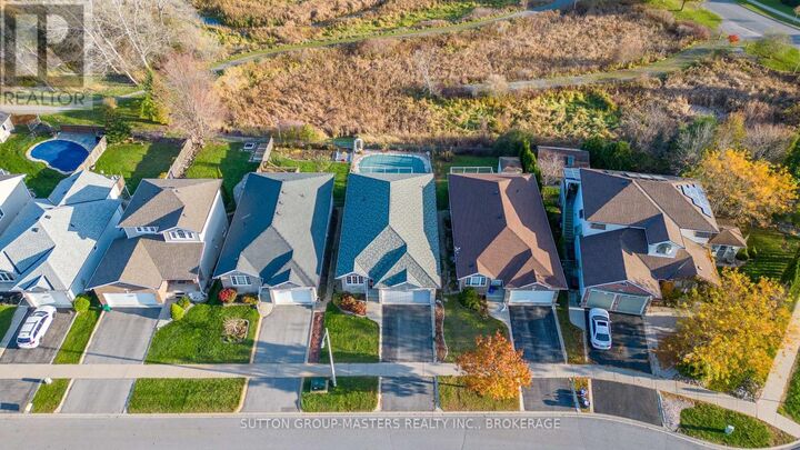 Property Photo:  679 Melrose Street  ON K7M 9G8 