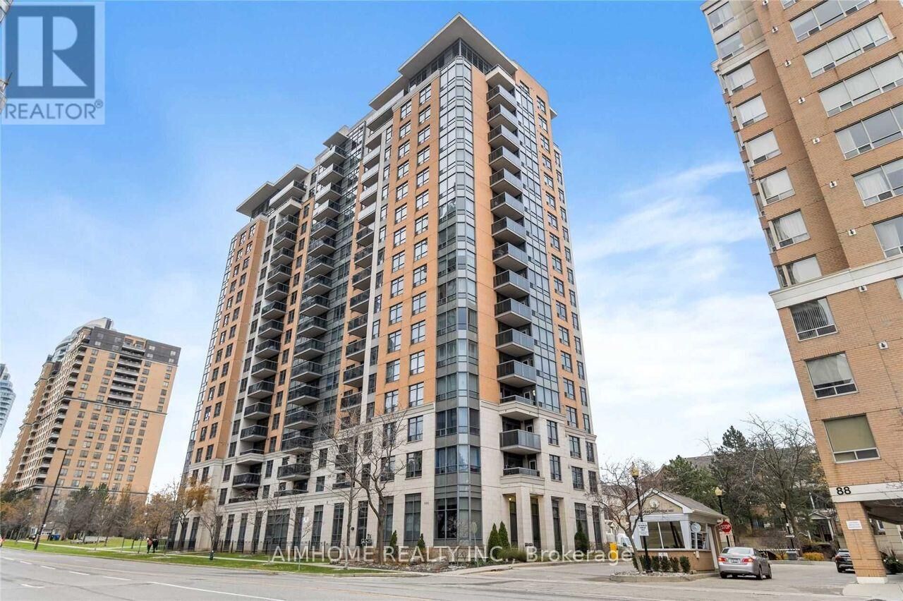 Property Photo:  880 Grandview Way 1302  ON M2N 7B2 