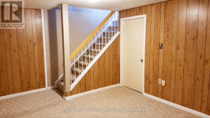 Property Photo:  475 Sandringham Crescent 25  ON N6C 5B9 