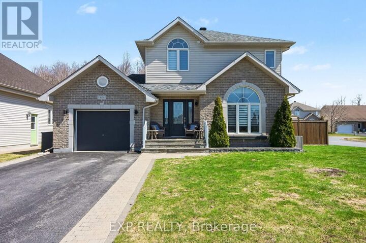 Property Photo:  212 Jasper Crescent  ON K4K 0A3 
