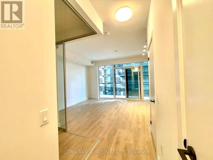 Property Photo:  127 Broadway Avenue 1107S  ON M4P 1V4 