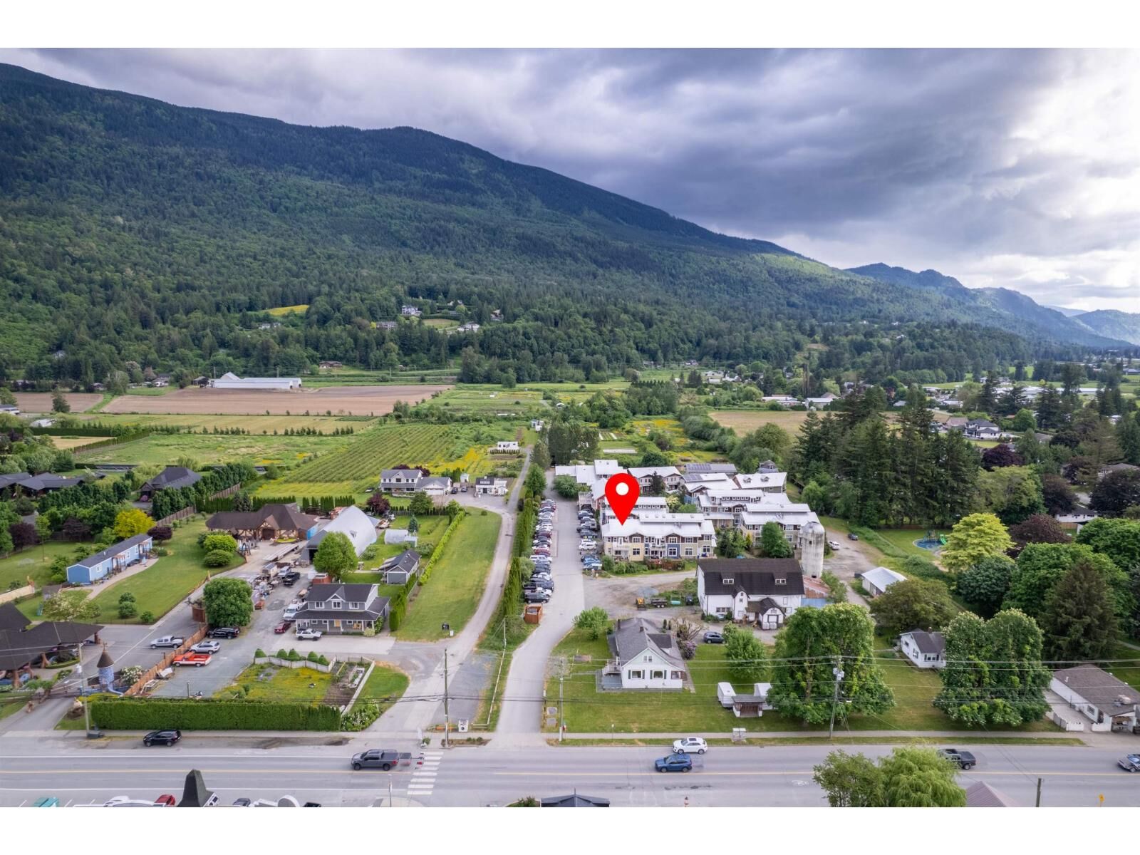 Property Photo:  42312 Yarrow Central Road 30  BC V2R 5E2 