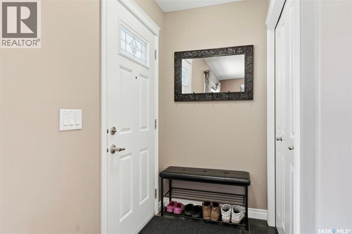 Property Photo:  424 Maningas Bend  SK S7W 0V6 