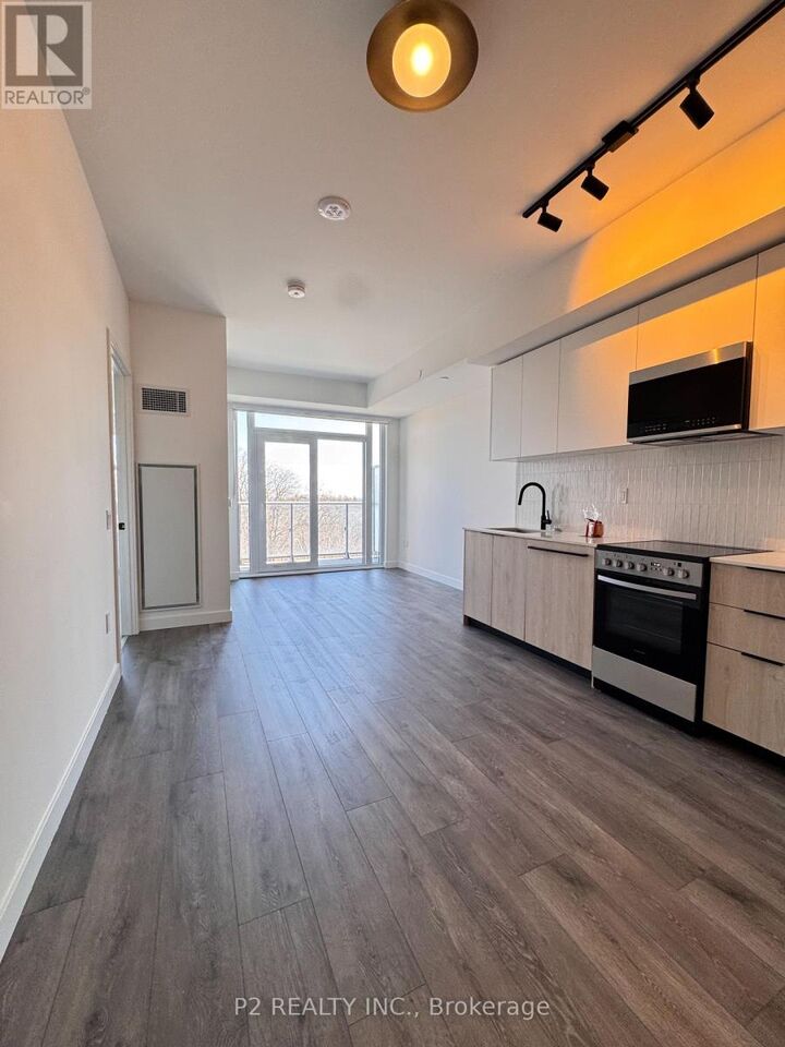 Property Photo:  1635 Military Trail 423  ON M1C 1B2 