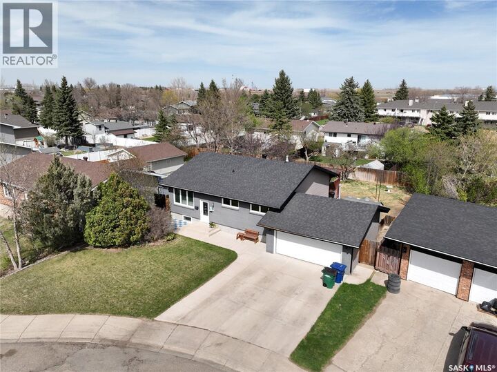 Property Photo:  57 Daisy Crescent  SK S6J 1C2 