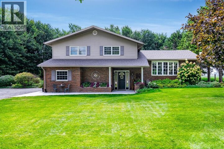 Property Photo:  863 Road 6 East  ON N0P 2G0 