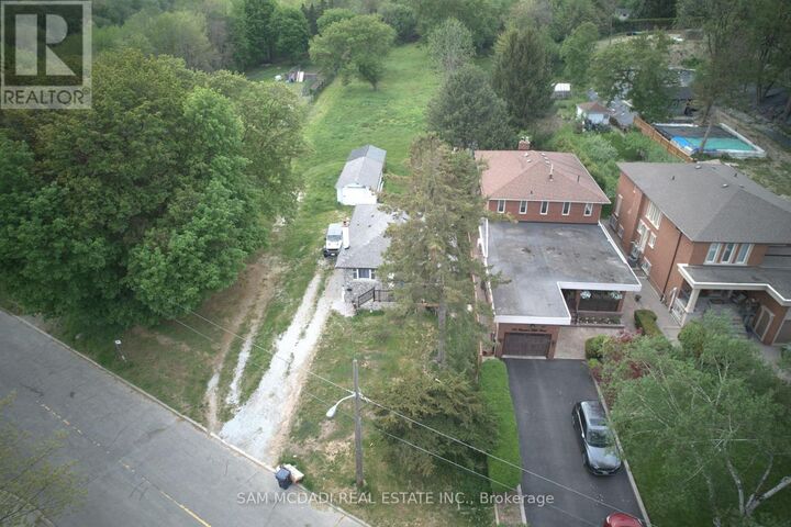 Property Photo:  148 Rowntree Mill Road South  ON M9L 1C9 
