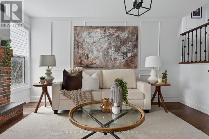 Property Photo:  2908 Bramshaw Gardens  ON L5N 1S3 