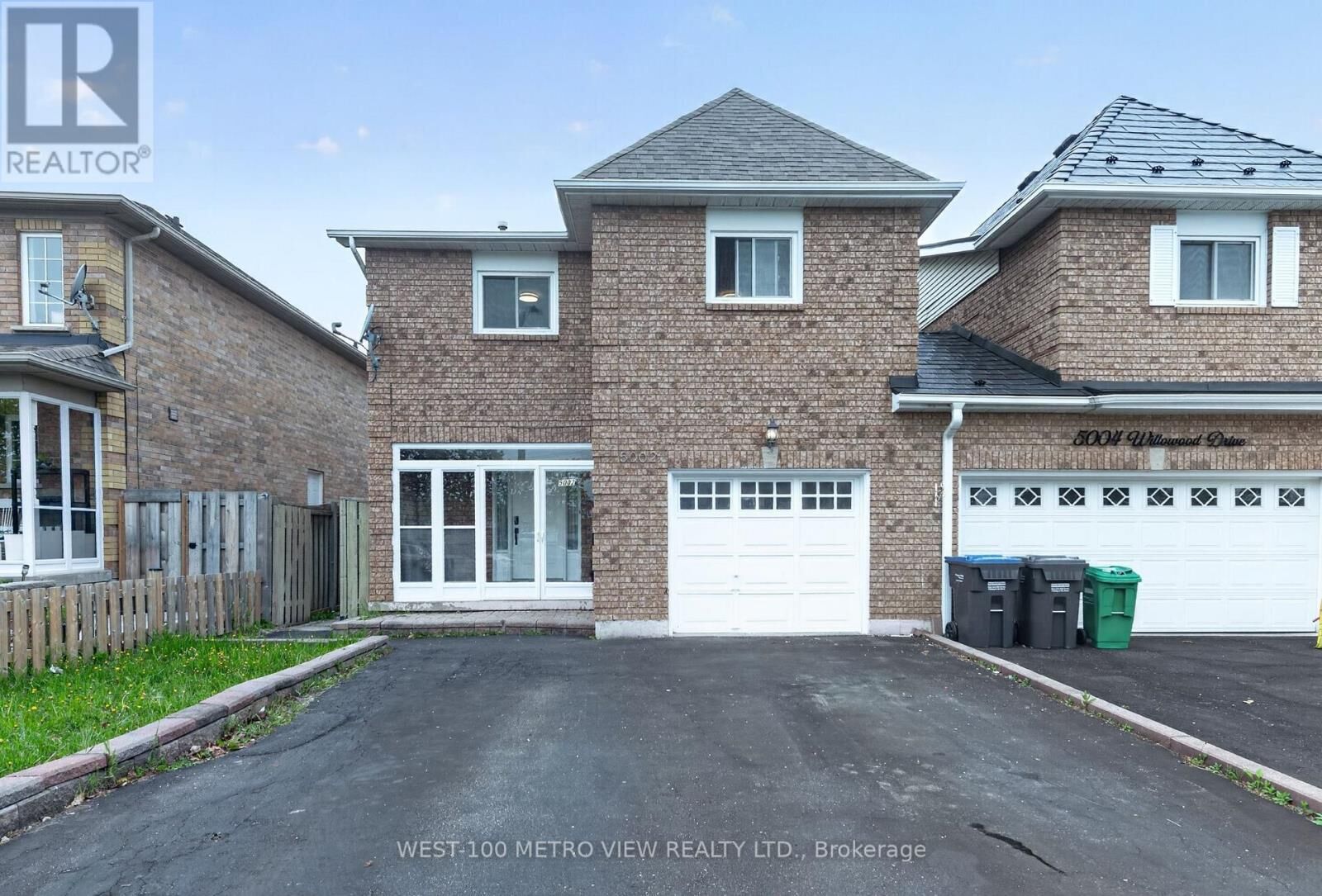 Property Photo:  5002 Willowood Drive  ON L5R 3R5 