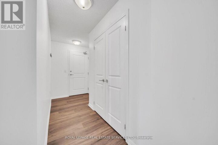 Property Photo:  125 Western Battery Road 502  ON M6K 3R8 