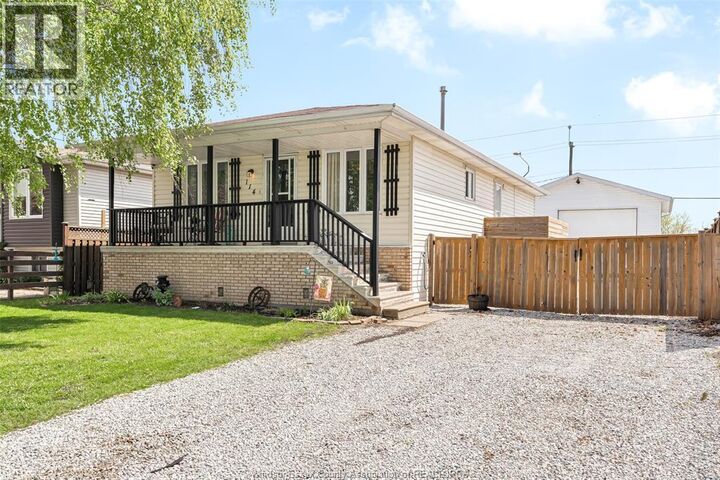 Property Photo: 114 Gloucester Drive ON N0R 1G0