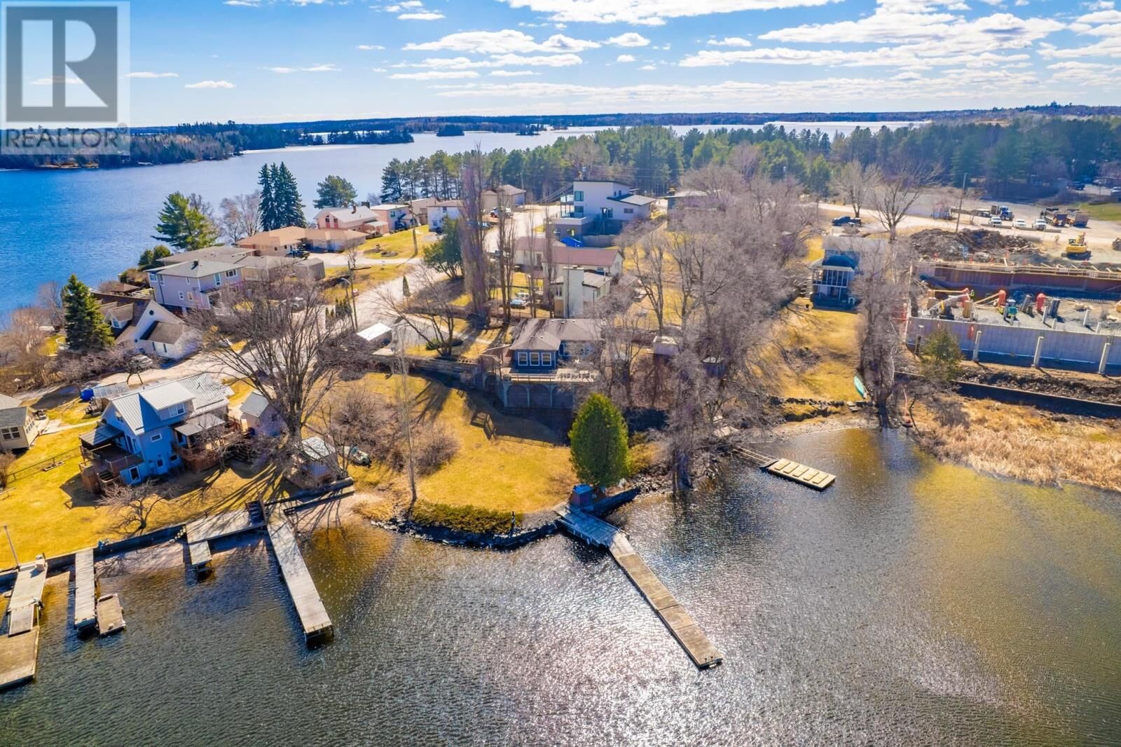 Property Photo:  8 Minnesota Street  ON P9N 3P2 