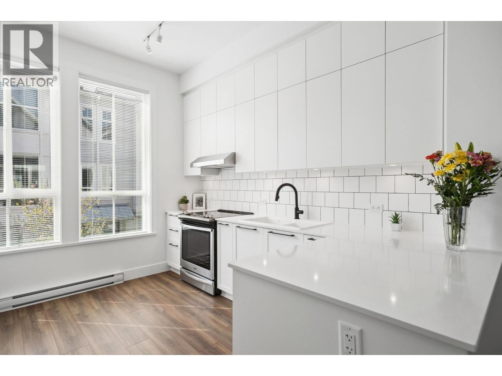 Property Photo: 4716 Orca Way 11 BC V4M 4G4