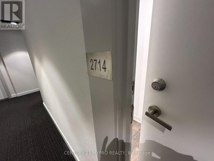Property Photo: 195 Redpath Avenue 2714 ON M4P 0E4