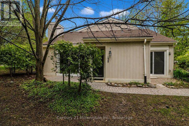 22 Dawson Drive 538 — photo 1