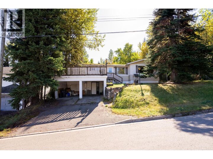 2843 Gogolin Road — photo 1