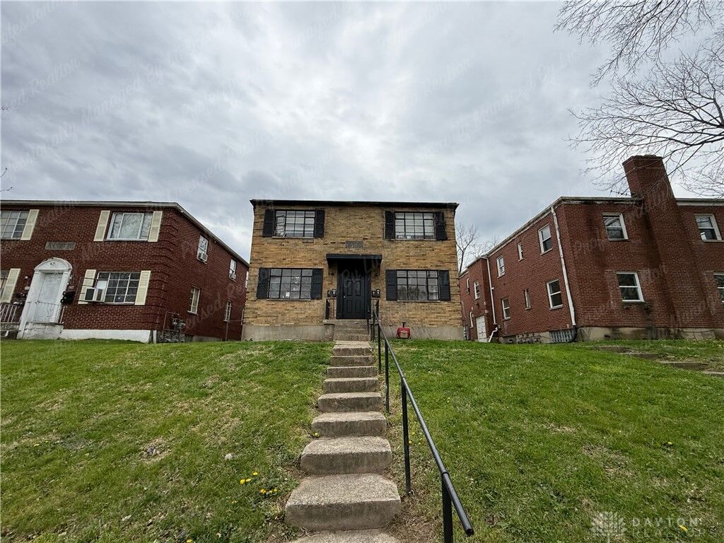 Property Photo:  212 E Bruce Avenue 2  OH 45405 
