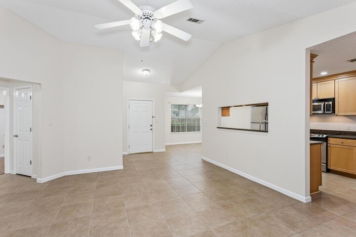 Property Photo:  2201 Wedgewood Court  FL 32566 