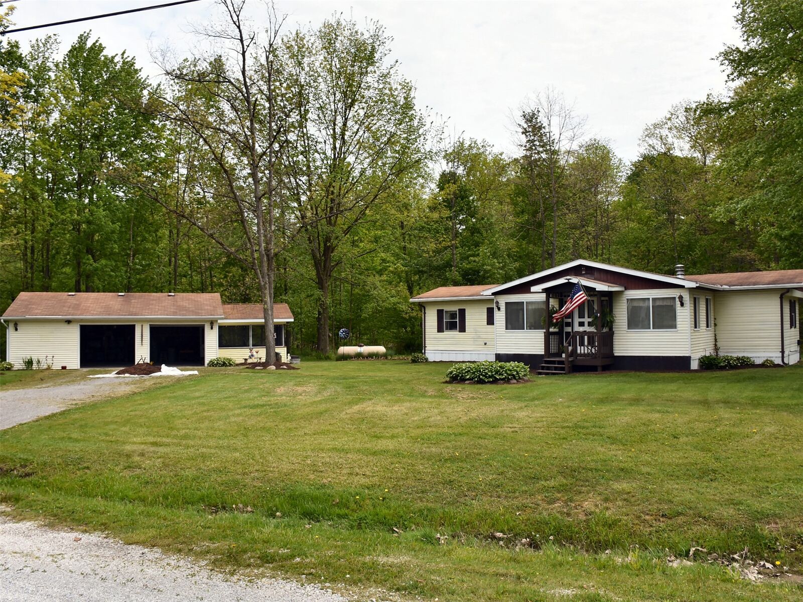 Property Photo: 3612 Mohawk Trail PA 16424
