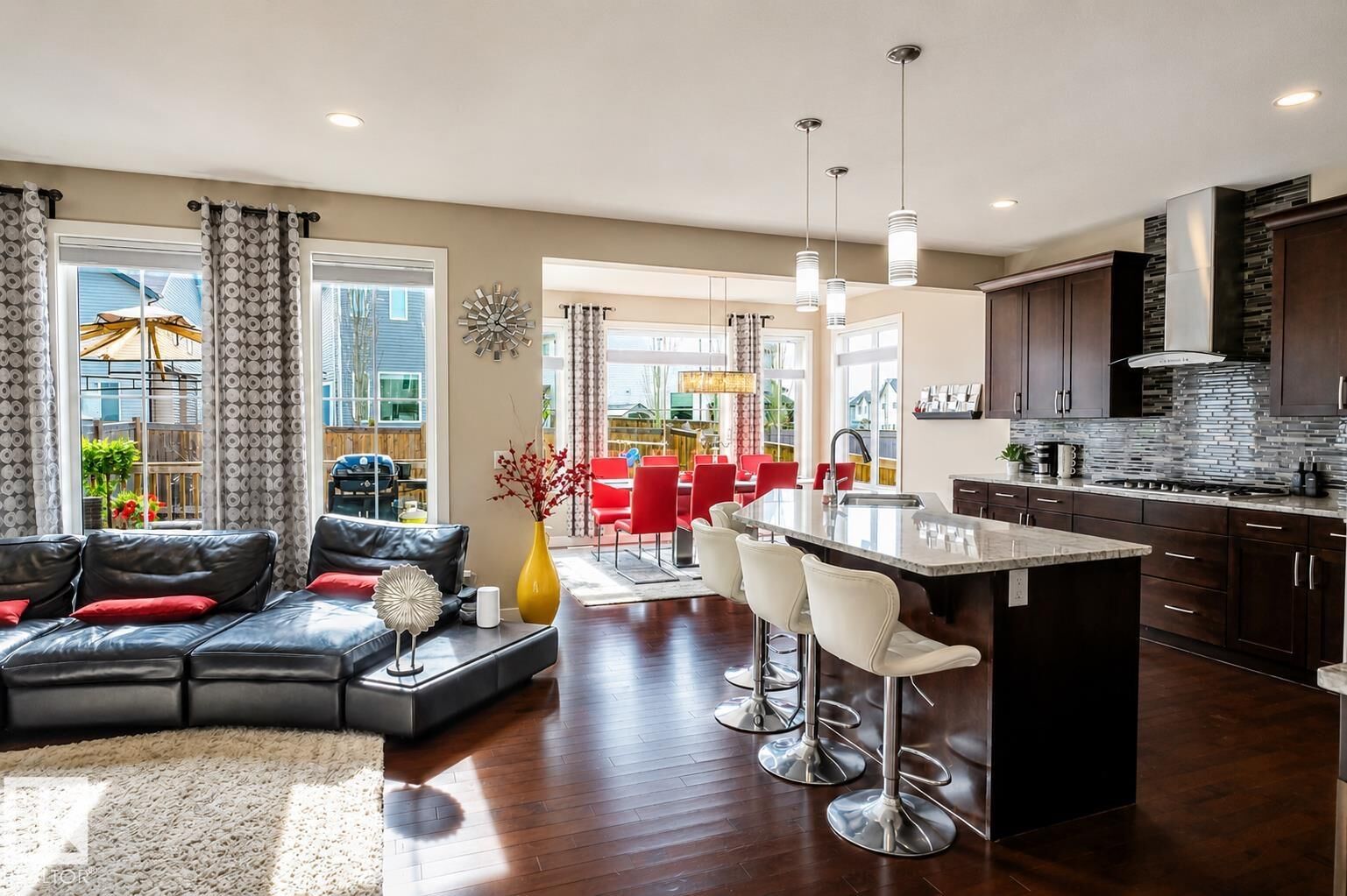 Property Photo:  1728 53 Street SW  AB T6X 1R6 