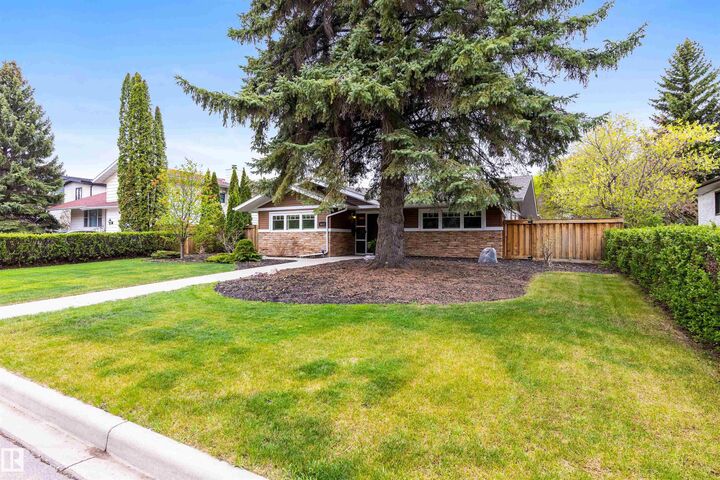 Property Photo:  9812 142 Street NW  AB T5N 2N4 