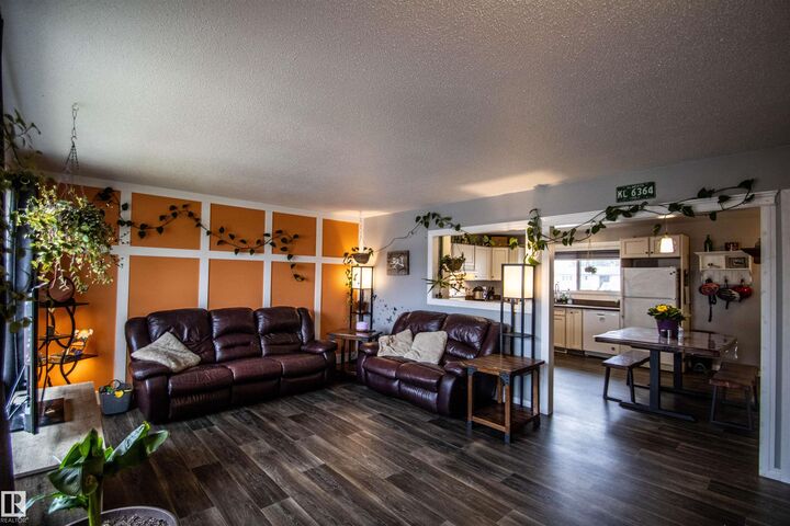 Property Photo:  5125 46 Ave  AB T0A 3A4 