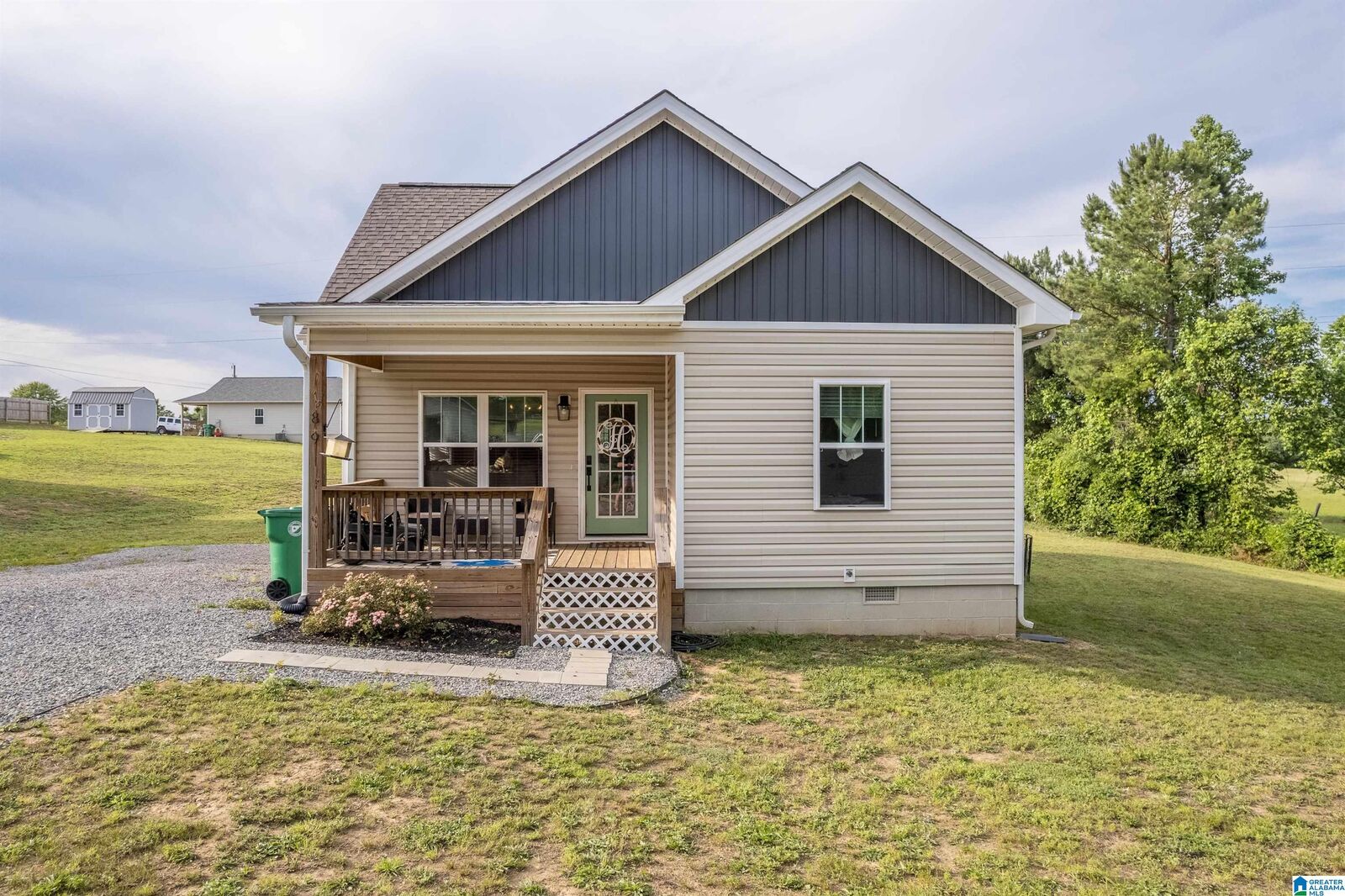 Property Photo: 89 County Road 1724 AL 35083