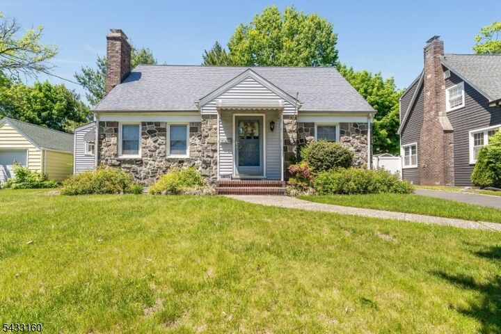 Property Photo: 230 Swarthmore Rd NJ 07036