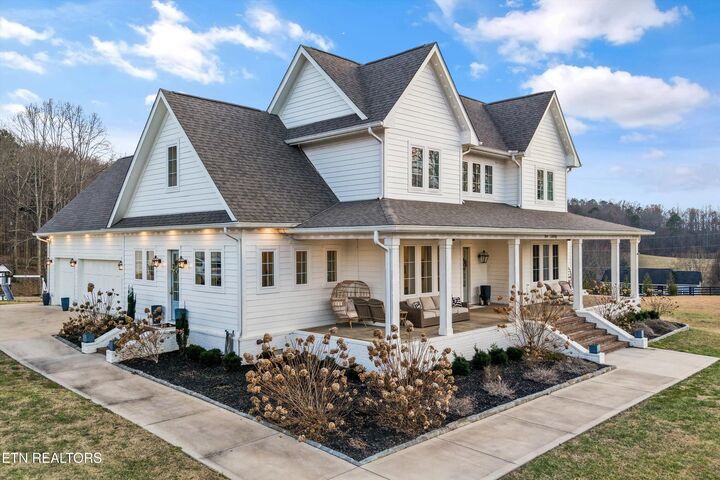 Property Photo: 130 Hendren Lane TN 37716