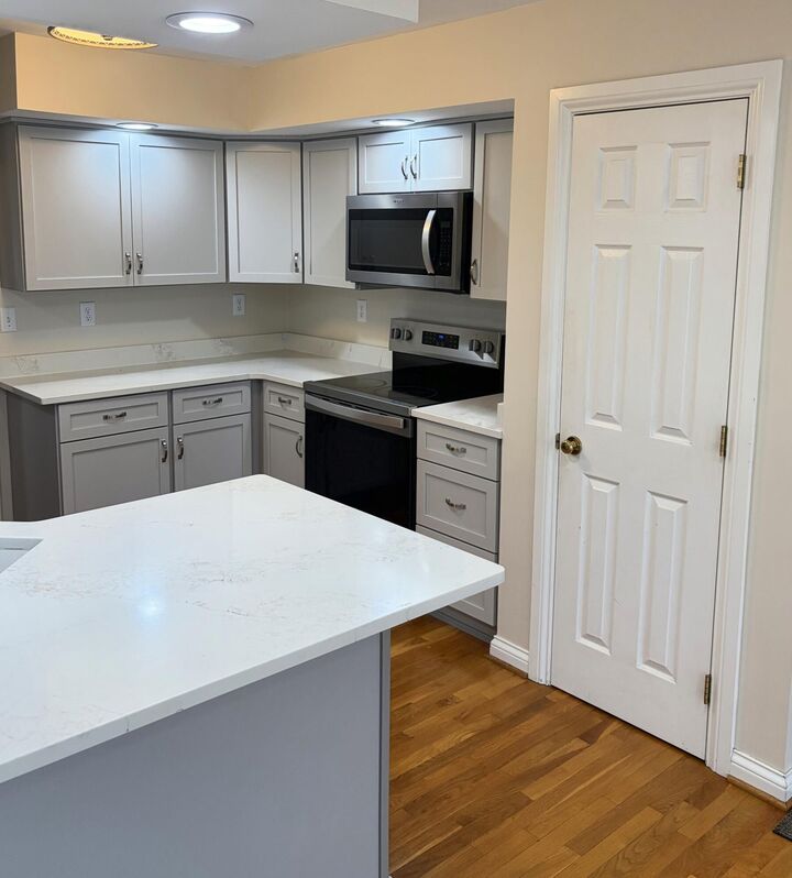 Property Photo: 1336 Glenview Drive KY 40514